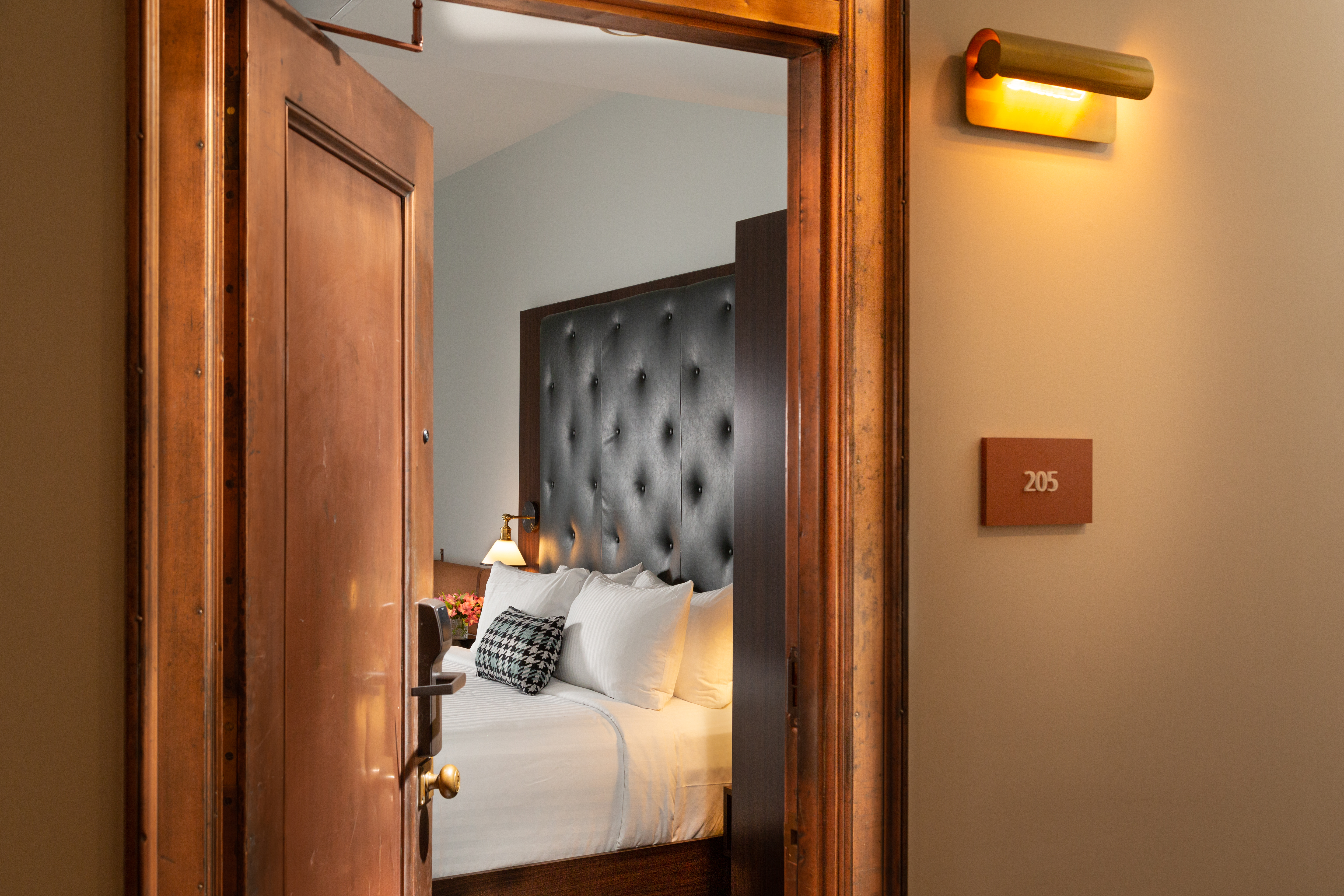 Guest Room Exterior - Boutique Hotel in Roanoke VA